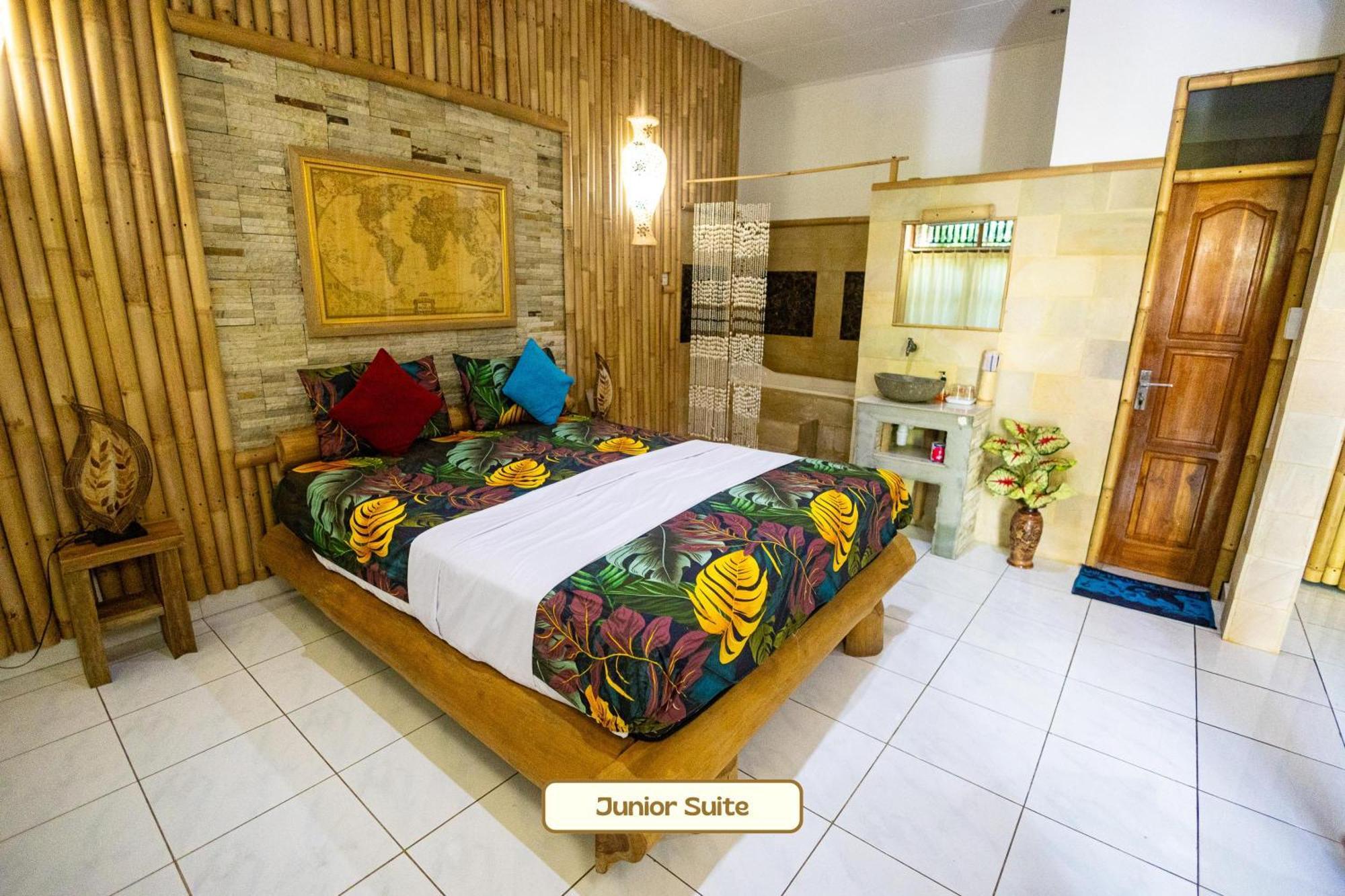 Kaia Lovina Guest House Junior Suite Eksteriør bilde